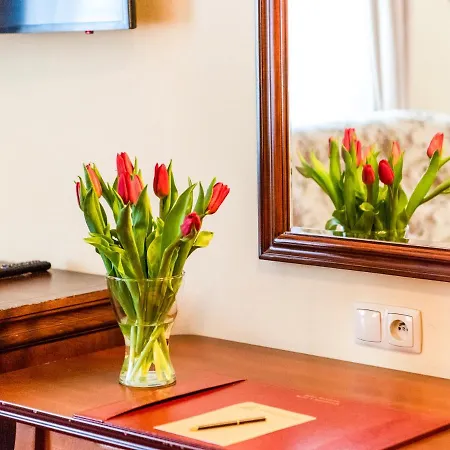 Palac Godetowo فندق مبيت وإفطار