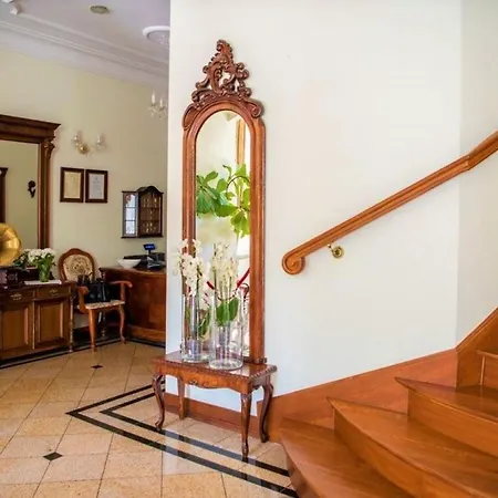 Palac Godetowo فندق مبيت وإفطار Leczyce