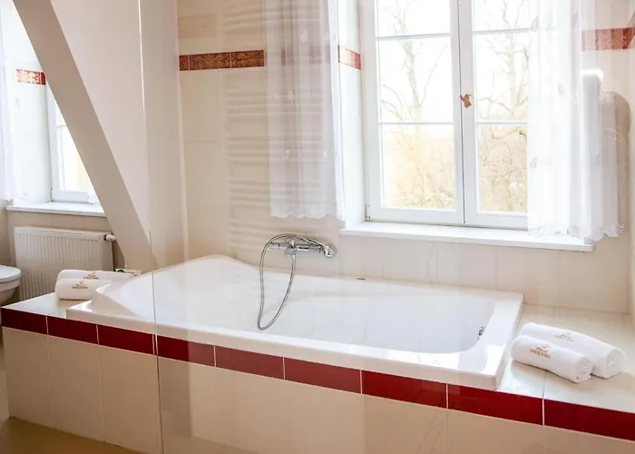 Nocleg ze śniadaniem Pałac Godętowo Leczyce