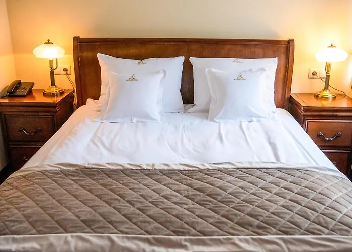 Pałac Godętowo Nocleg ze śniadaniem 3*