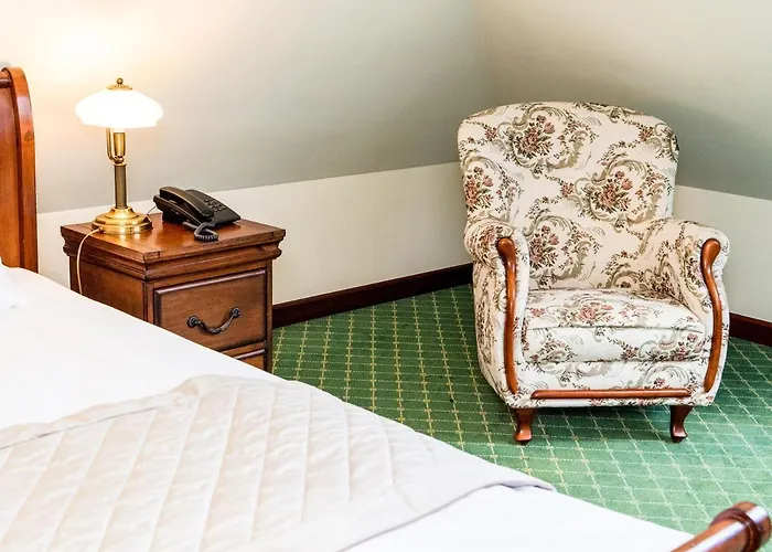 Nocleg ze śniadaniem Pałac Godętowo 3*