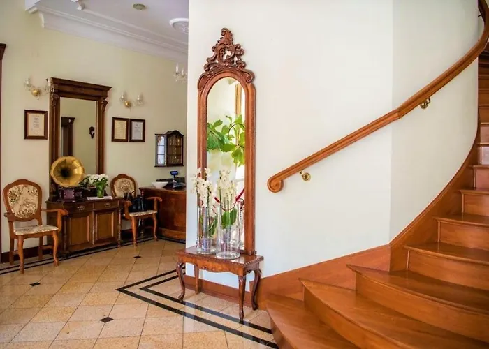 Pałac Godętowo Nocleg ze śniadaniem Leczyce