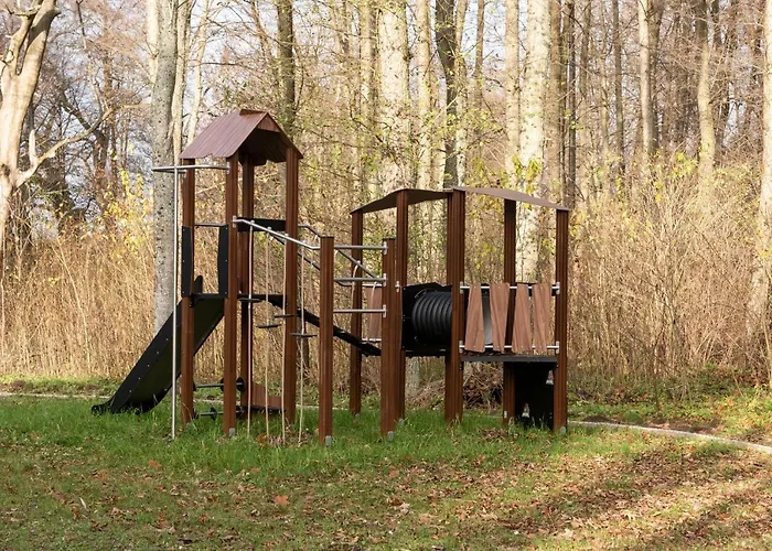 Pałac Godętowo Nocleg ze śniadaniem Leczyce