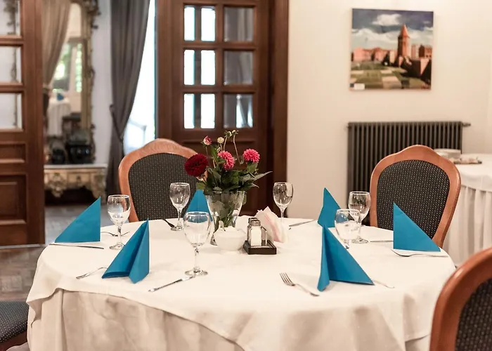 Nocleg ze śniadaniem Pałac Godętowo