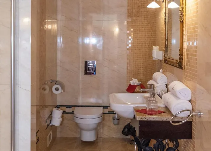 Nocleg ze śniadaniem Pałac Godętowo 3*